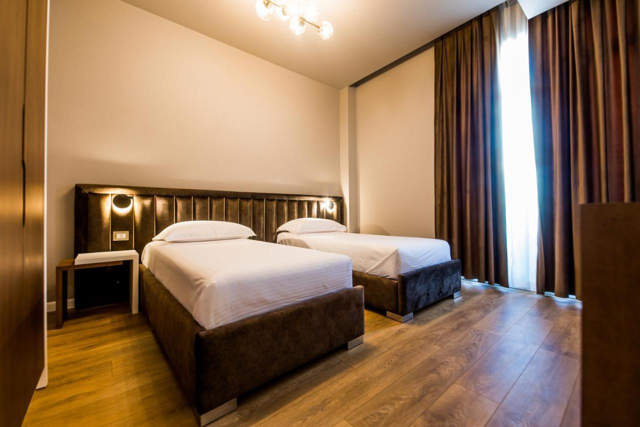 Hotel Bonsai Mjull-Bathore Luaran gambar