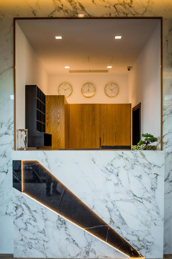 Hotel Bonsai Mjull-Bathore Luaran gambar